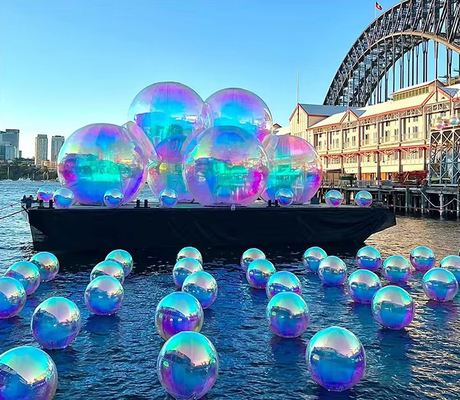 Individuell angefertigte riesige PVC Hochzeitsfeiern Decorationen für die Decke lebendige aufblasbare Spiegelballons für ein einzigartiges Disco Ambiente