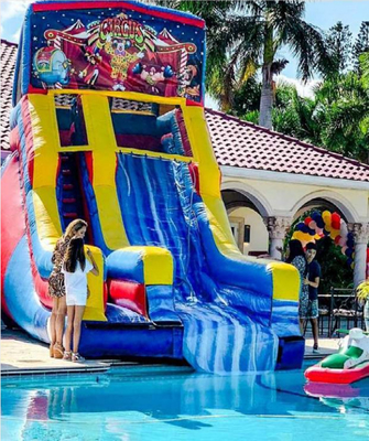 Moderne einfache erschwingliche kommerzielle aufblasbare Wasserrutsche & Kinder-Sprunghaus