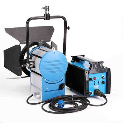 5500k-5600k LED Tageslicht-Hochgeschwindigkeitsaufflackern der Studio-Licht-1200W HMI Fresnel gibt Ballast frei